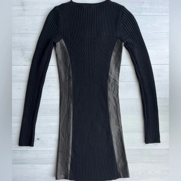 Theory Black Lambskin Leather Trim Long Sleeve Stretch Sweater Dress Size P/TP - Picture 11 of 11